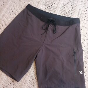 Vuori Shorts Men 30 Sangria Infinity Drawstring Board Swim Hybrid Pockets V383